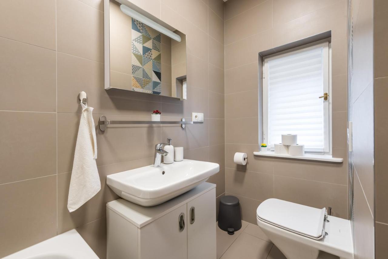 Wonderful Apartment Next To The Jerusalem Synagogue Prag Exteriör bild