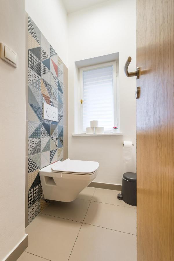 Wonderful Apartment Next To The Jerusalem Synagogue Prag Exteriör bild